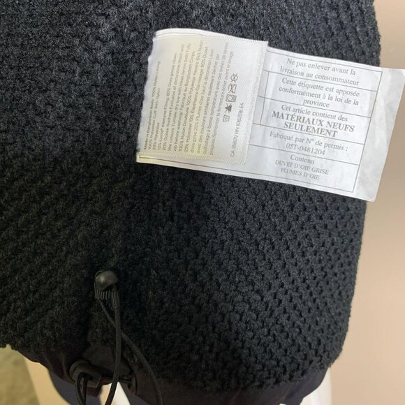 Lululemon Black Down Puffer Jacket – Size 6 (Women’s) - Picture 5 of 6